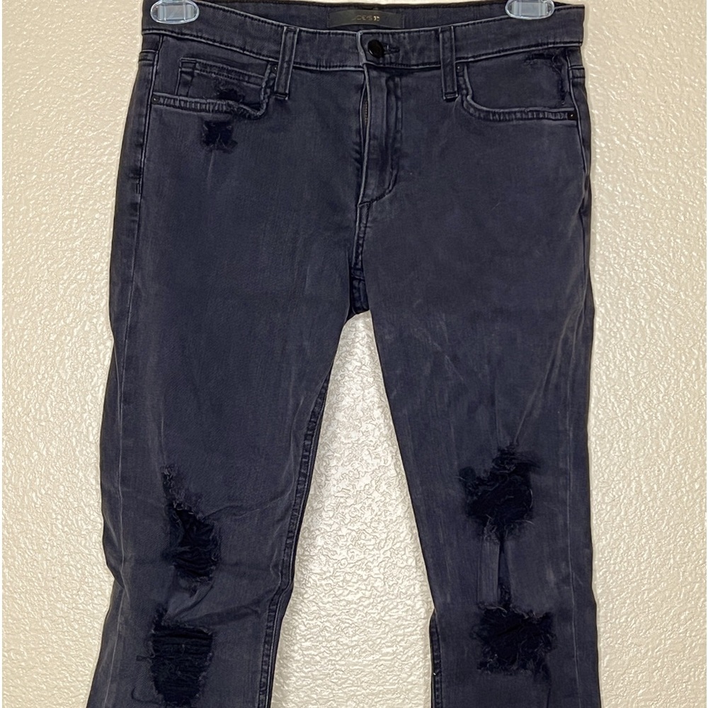 Joe’s Jeans Black Distressed 27